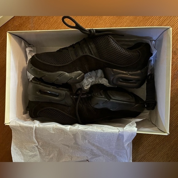 BLOCH black DRT split sole sneakers. New in box. Style: S0538L. Size 10.5 - Picture 15 of 15